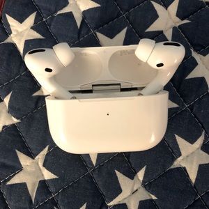 Apple AirPods Pro